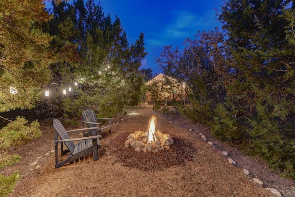 12 Fires Luxury Glamping With Heating #5 Hotel Johnson City Luaran gambar